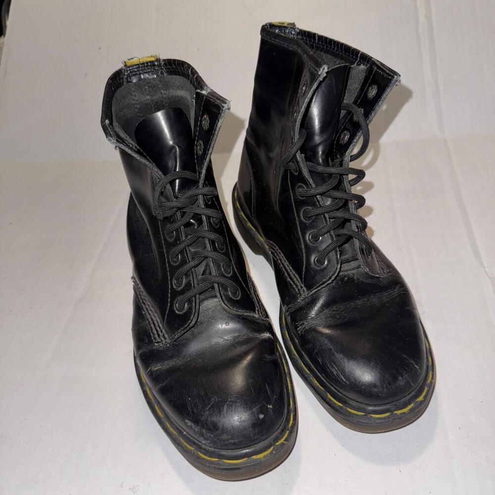 Dr Doc Martens Lace Up Combat Work Slip Resistant Boots Black Leather Men’s 6